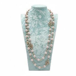 58” Too Faced Pink Faux Pearl Opera Necklace Long Slip On Beaded Necklace